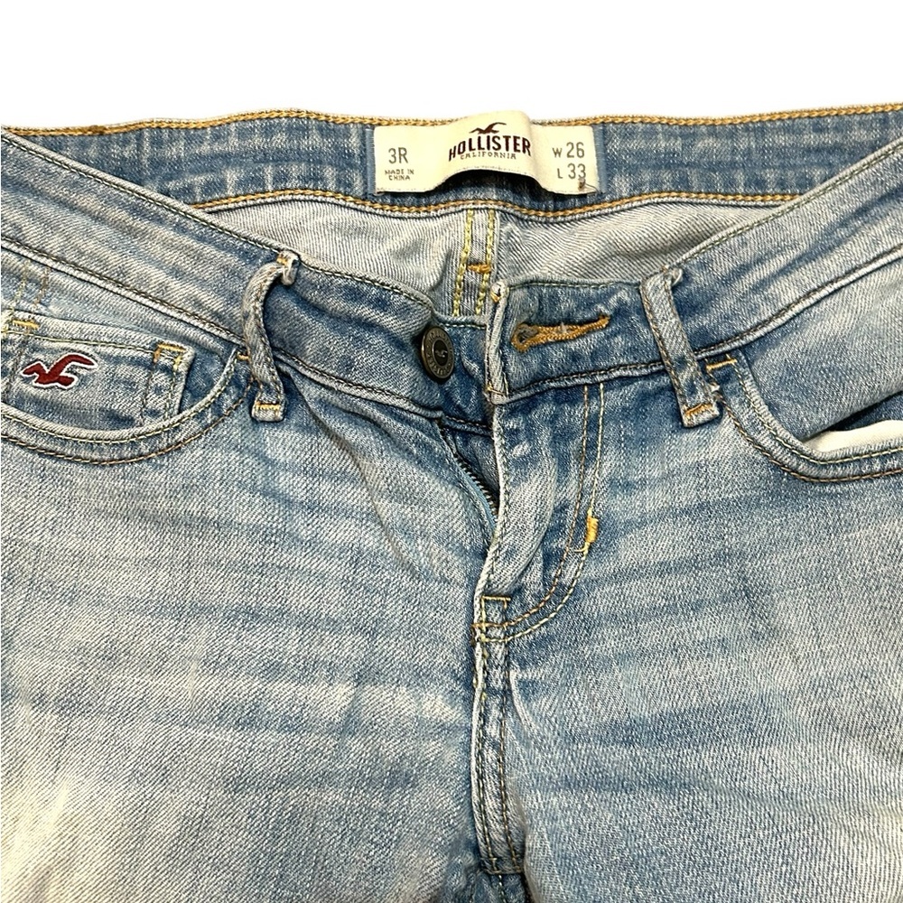 Women's Hollister Light Blue Jeans - Picture 3 of 5
